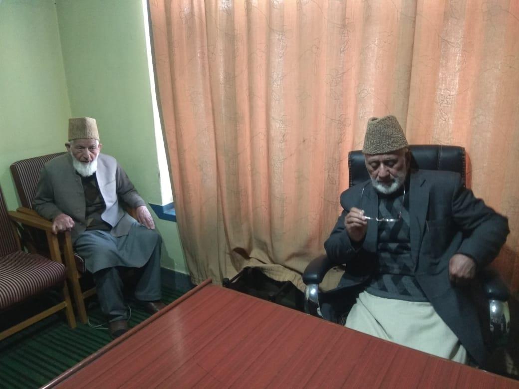 Sehrai grieved over Maqbool Sahil’s demise